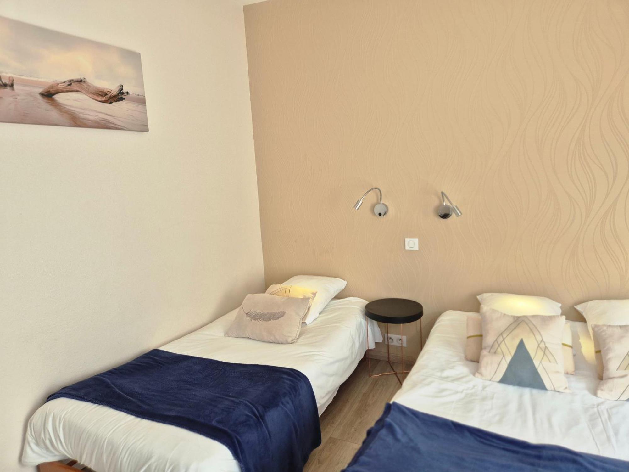Logis Hotel Restaurant L'Oustal Naves  Dış mekan fotoğraf