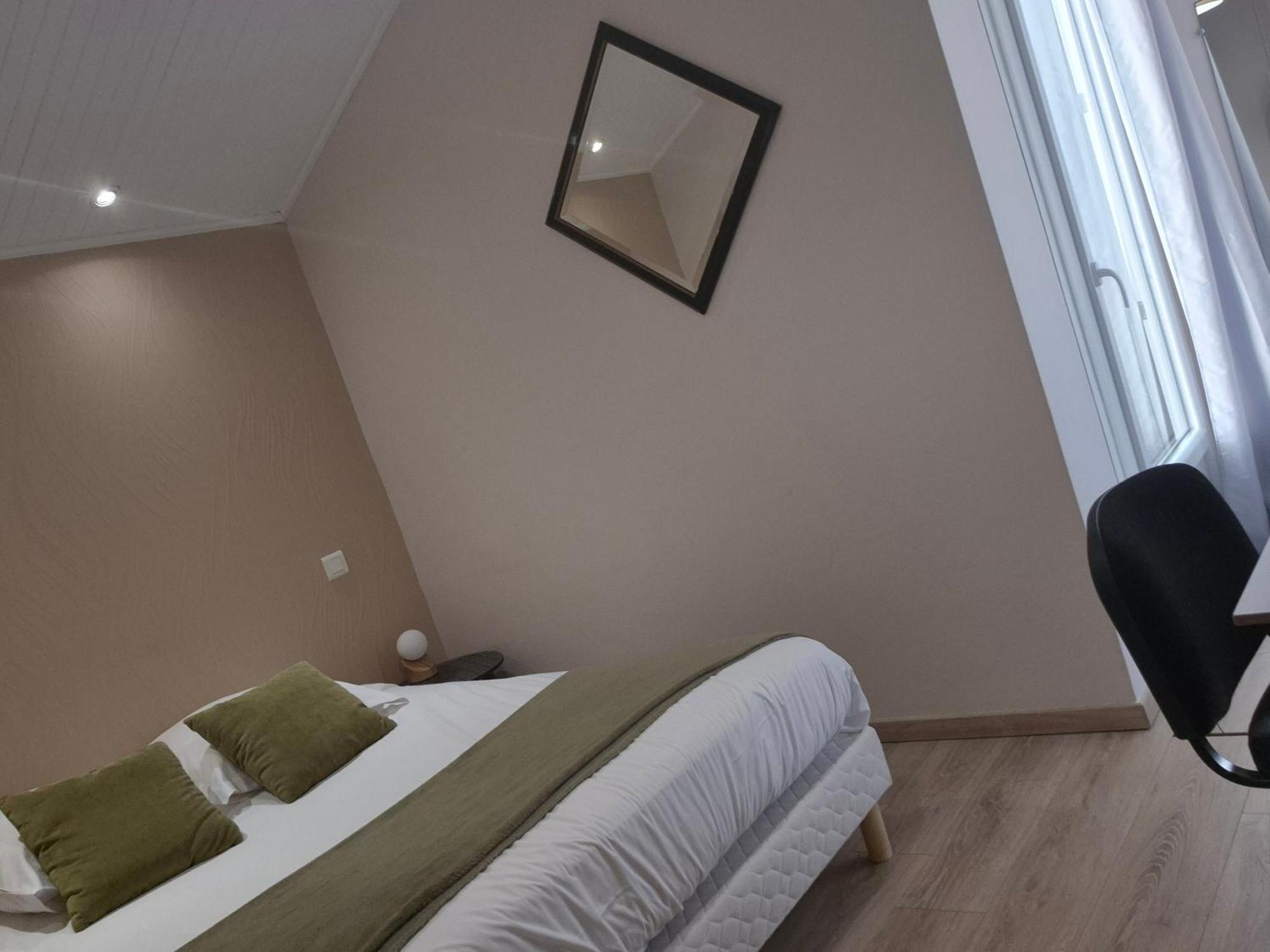 Logis Hotel Restaurant L'Oustal Naves  Dış mekan fotoğraf